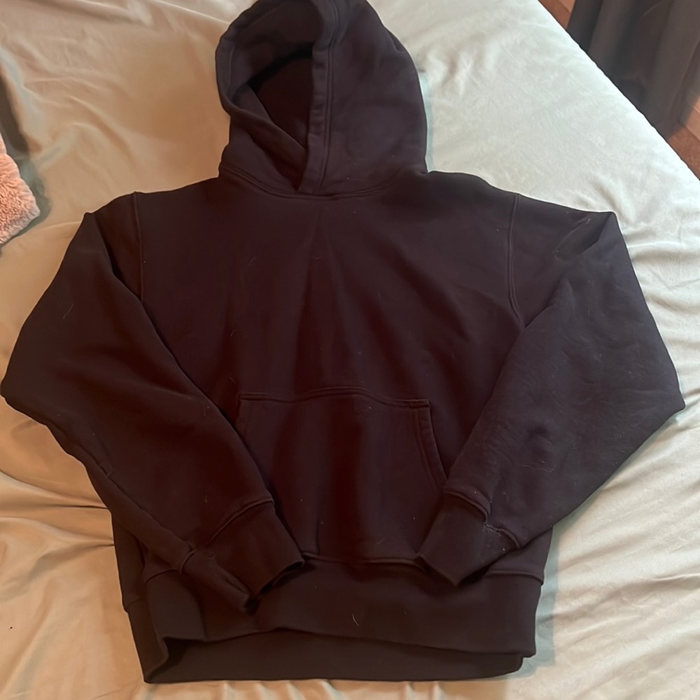Aritzia TNA Cozy fleece hoodie